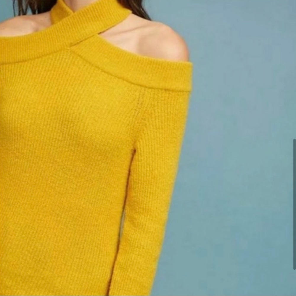 Moth by Anthropologie Cross Front Cold Shoulder Sweater Size Small